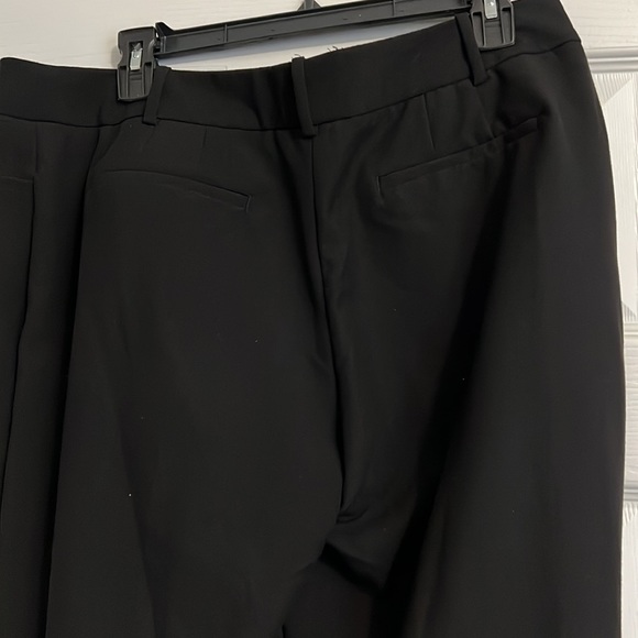 Black slacks 12s - Picture 2 of 3